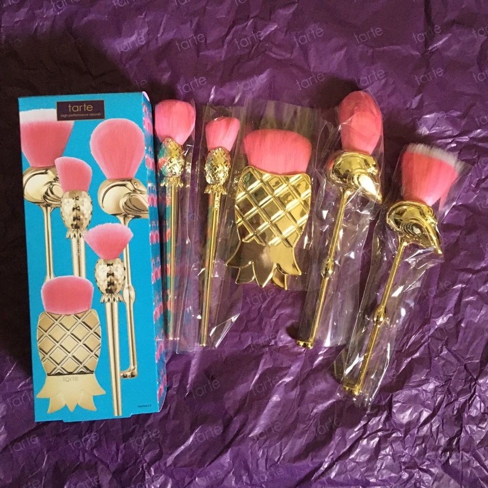 🎉HP🍍Tarte Let’s Flamingle Brush Set🦩 - Picture 5 of 5